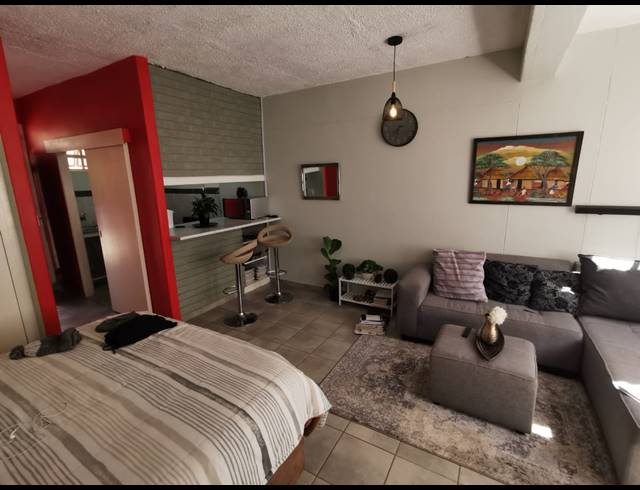 BEDROOM APARTMENT FOR SALE IN ARCADIA